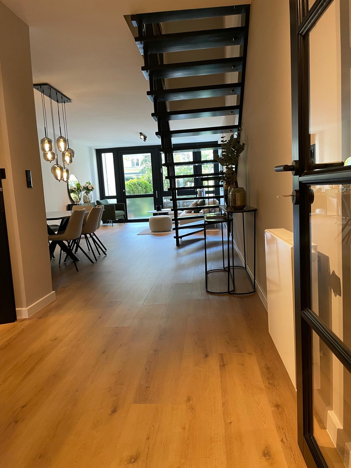 Project 13 – Decora Painting