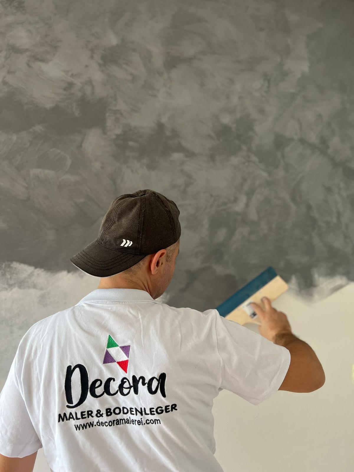 Project 15 – Decora Painting