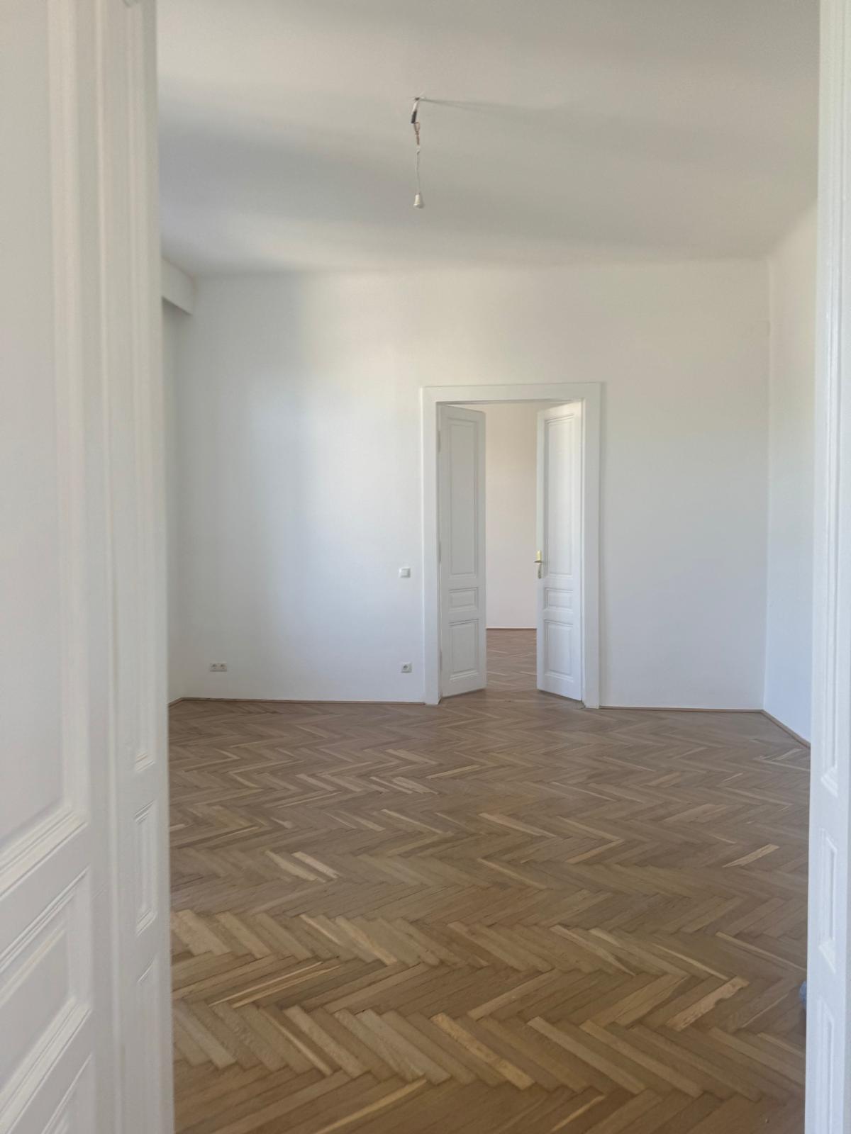 Project 27 – Decora Painting